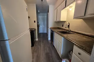 12740 Shannon Hills Dr, Houston, TX 77099 - Photo 6