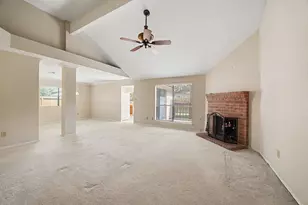 10038 Wayward Wind Ln, Houston, TX 77064 - Photo 8