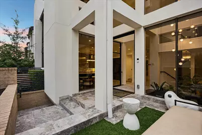 45 Briar Hollow #6, Houston, TX 77027 - Photo 4
