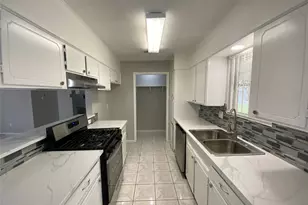 12730 Labelle Ln, Houston, TX 77015 - Photo 4