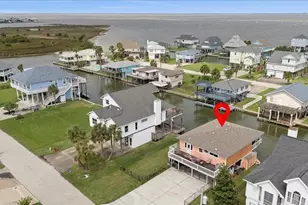 22922 Lunes St, Galveston, TX 77554 - Photo 34