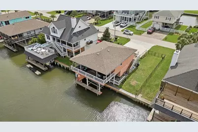 22922 Lunes Street, Galveston, TX 77554 - Photo 36