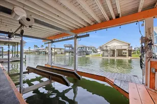22922 Lunes St, Galveston, TX 77554 - Photo 26