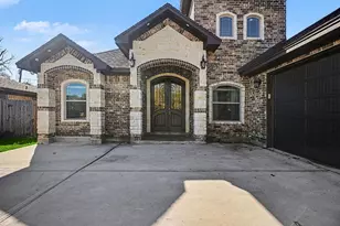 714 S Kansas St, La Porte, TX 77571 - Photo 4