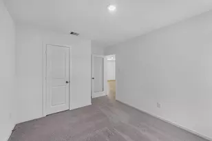 21612 Casavatore Dr, New Caney, TX 77357 - Photo 16