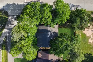 217 Lazy Ln, Conroe, TX 77301 - Photo 4