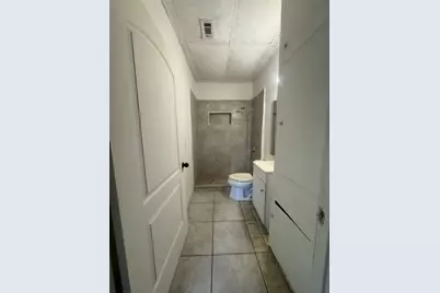 9113 Oak Knoll Lane, Houston, TX 77078 - Photo 14