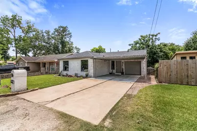 1913 Thonig Road, Houston, TX 77055 - Photo 6