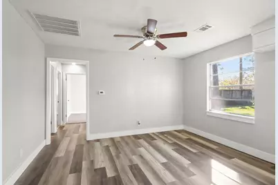 6406 Cobalt Street, Houston, TX 77016 - Photo 6