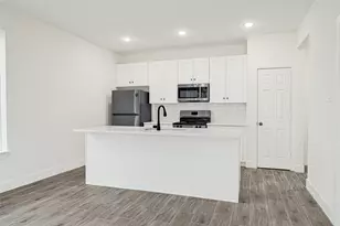 7953 Booker St, Houston, TX 77028 - Photo 4
