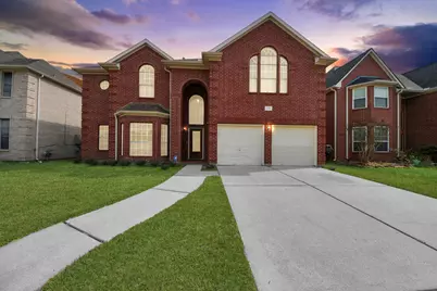 12207 Meadow Lane Court, Meadows Place, TX 77477 - Photo 2