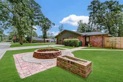 1703 N Roberson Street, Conroe, TX 77301 - Photo 1