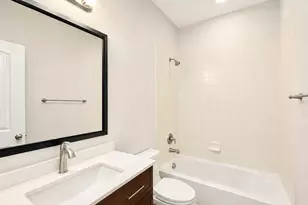 2462 Garden Shadow Dr, Conroe, TX 77384 - Photo 10