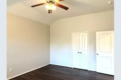 2462 Garden Shadow Drive, Conroe, TX 77384 - Photo 12