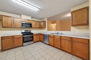 19538 Billineys Park Dr, Katy, TX 77449 - Photo 10