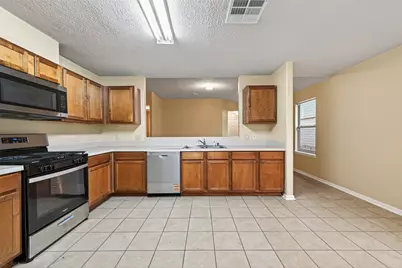 19538 Billineys Park Drive, Katy, TX 77449 - Photo 14