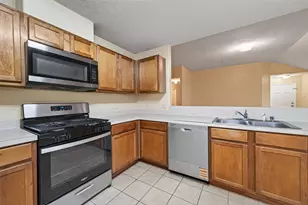 19538 Billineys Park Dr, Katy, TX 77449 - Photo 12