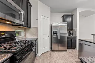 21819 Red Arbor Dr, Humble, TX 77338 - Photo 8