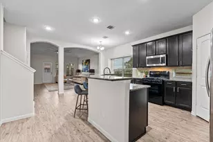 21819 Red Arbor Dr, Humble, TX 77338 - Photo 6