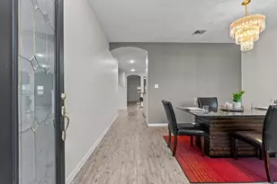 21819 Red Arbor Dr, Humble, TX 77338 - Photo 4