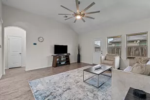 21819 Red Arbor Dr, Humble, TX 77338 - Photo 16