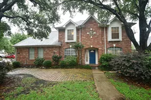 10430 Sanibel Falls Ct, Houston, TX 77095 - Photo 2