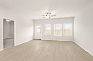 10714 Red Flagstone Dr, Conroe, TX 77306 - Photo 6