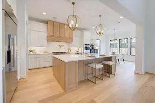 1502 Story St, Houston, TX 77055 - Photo 2
