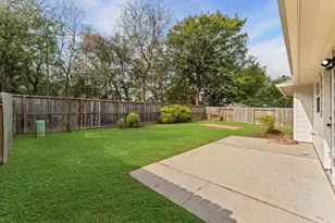 19019 Wellock Ln, Tomball, TX 77375 - Photo 16