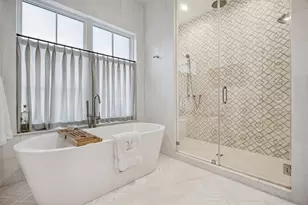 4609 Holly St, Bellaire, TX 77401 - Photo 28
