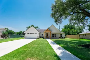 1211 Cherokee Dr, Pasadena, TX 77506 - Photo 2