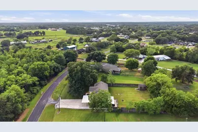 11565 Greenway Drive, Beaumont, TX 77705 - Photo 2