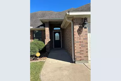 113 Eagle Nest Court, Richwood, TX 77566 - Photo 2
