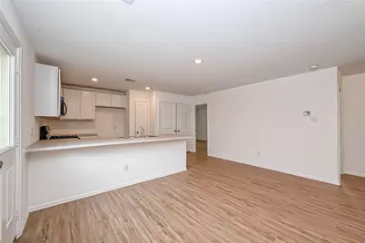 5027 Hurston Park Trail, Fresno, TX 77583 - Photo 1