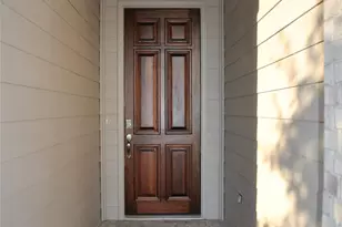 14131 Lake Lodge Dr, Conroe, TX 77384 - Photo 4