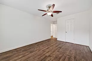14222 Stokesmount Dr, Houston, TX 77077 - Photo 38