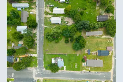 712 South Street, Schulenburg, TX 78956 - Photo 14