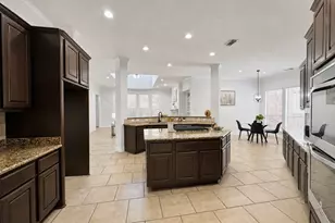 3301 Elm Creek Dr, League City, TX 77573 - Photo 16
