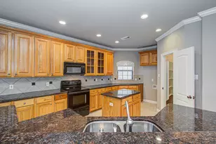 4806 Julia Ct, Pasadena, TX 77505 - Photo 14