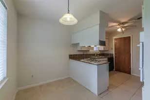 7614 Grape St, Houston, TX 77074 - Photo 8
