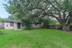 7614 Grape St, Houston, TX 77074 - Photo 18