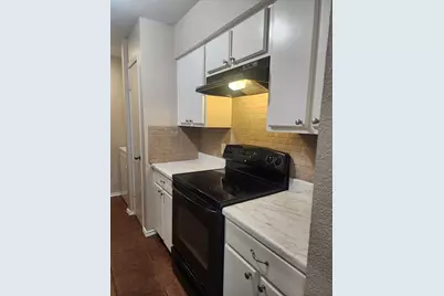 5665 Birchmont Drive #H, Houston, TX 77091 - Photo 8