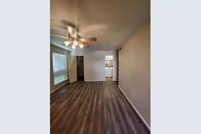 5665 Birchmont Drive #H, Houston, TX 77091 - Photo 12