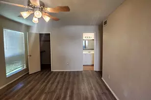 5665 Birchmont Dr, Houston, TX 77091 - Photo 12