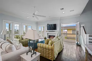 1243 Pilot Ln, Galveston, TX 77554 - Photo 8