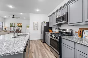 19180 Cedar Lennox Cir, Magnolia, TX 77355 - Photo 6