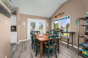 18410 E De Vaca Ln, Galveston, TX 77554 - Photo 14
