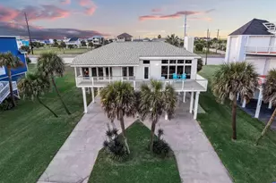 18410 E De Vaca Ln, Galveston, TX 77554 - Photo 6