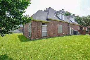 45 Ambleside Crescent Dr, Sugar Land, TX 77479 - Photo 38