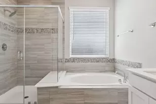 2200 King Mackerel Dr, Kemah, TX 77565 - Photo 4